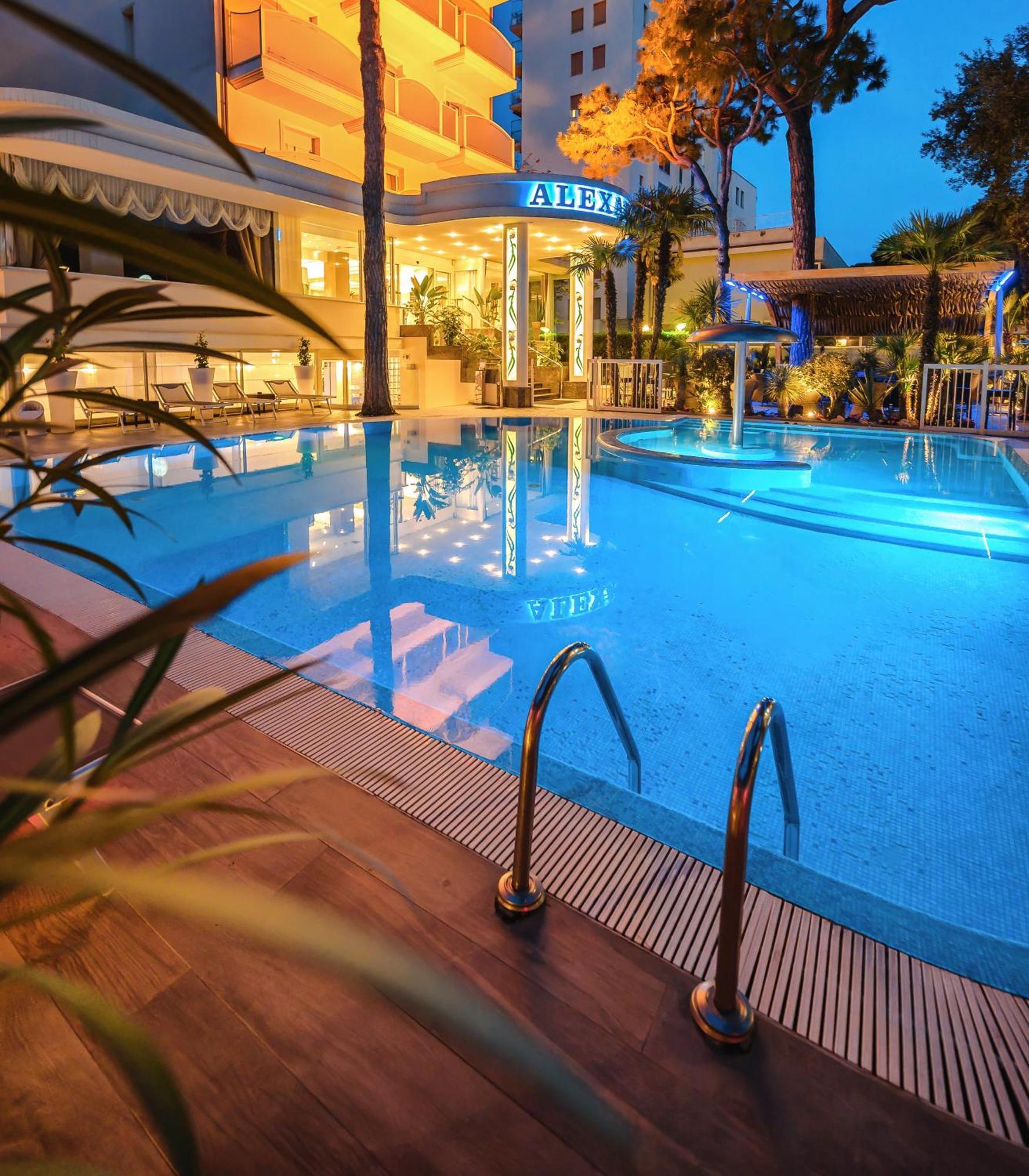 Hotel Alexander Μιλάνο Μαριτίμα Εξωτερικό φωτογραφία