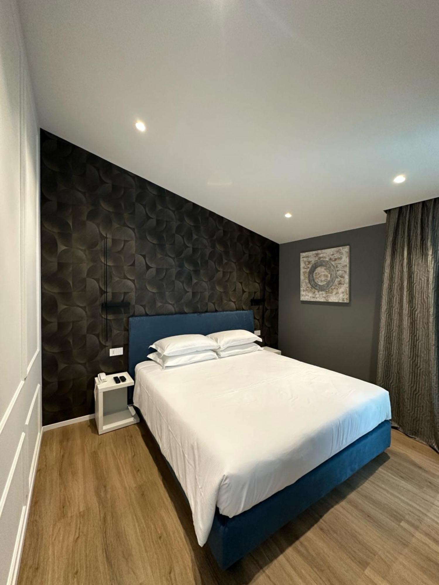 Hotel Alexander Μιλάνο Μαριτίμα Εξωτερικό φωτογραφία