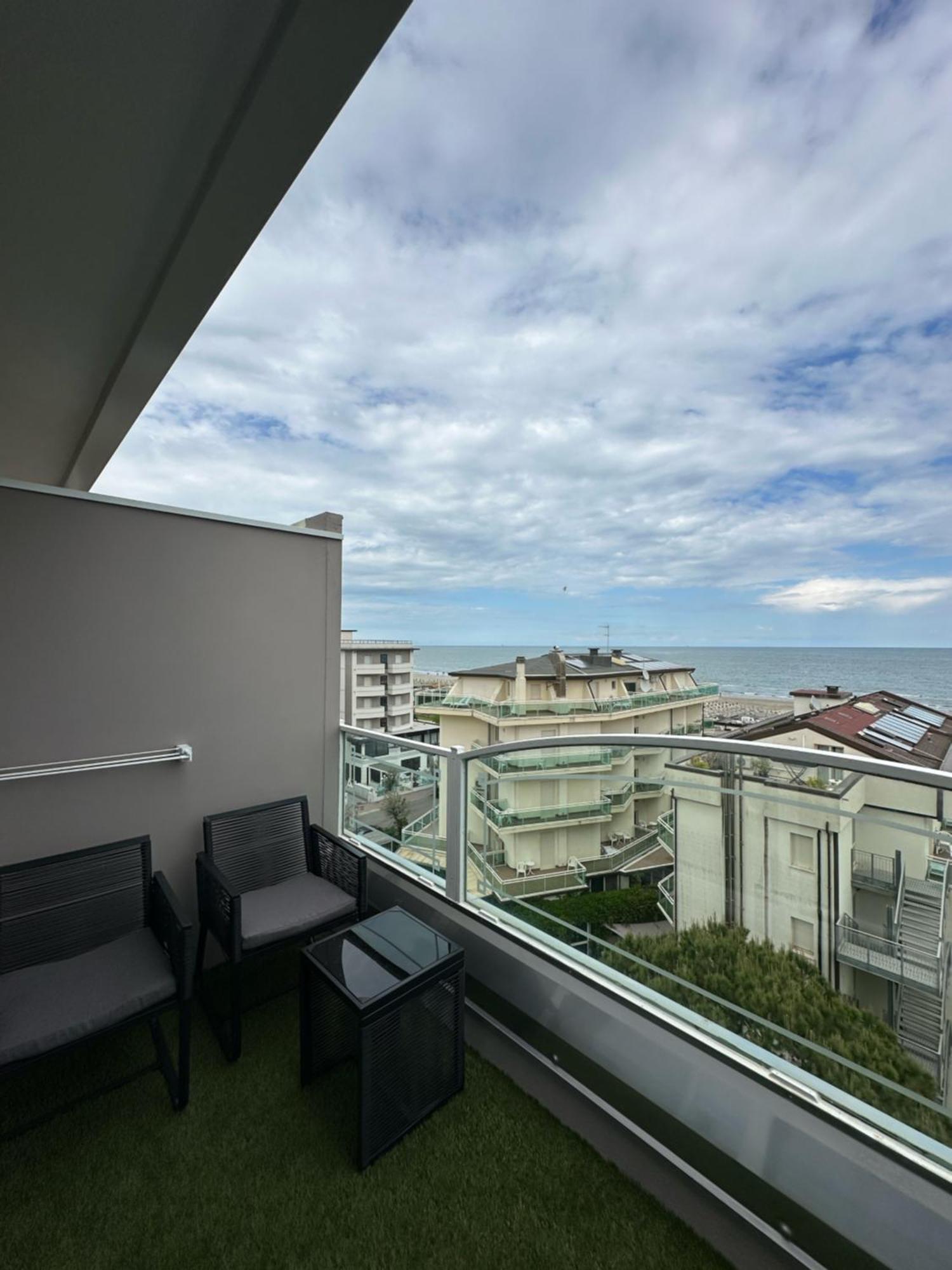 Hotel Alexander Μιλάνο Μαριτίμα Εξωτερικό φωτογραφία