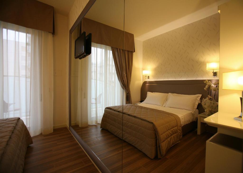 Hotel Alexander Μιλάνο Μαριτίμα Δωμάτιο φωτογραφία